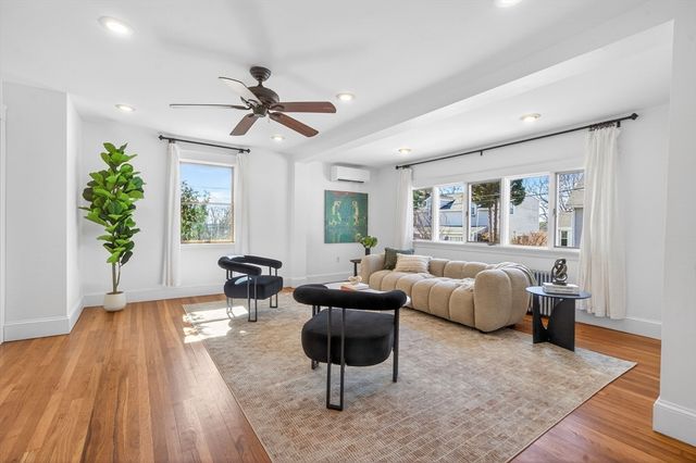 29 Fellsview Ave, Medford, MA 02155