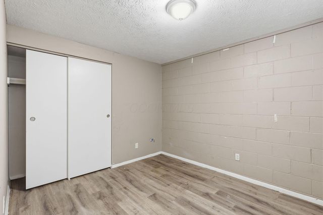 3313 Robin Hill Court E, Columbus, OH 43223