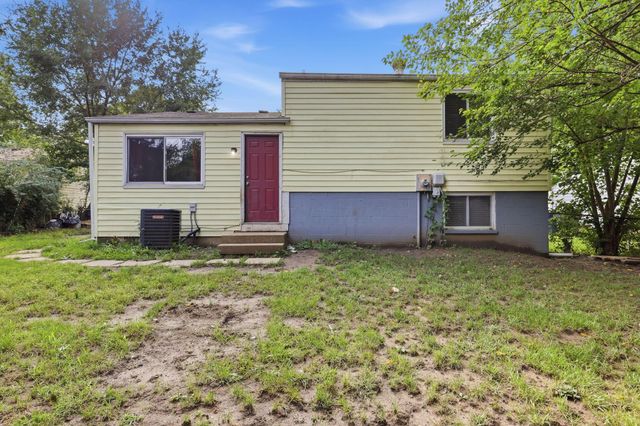 3313 Robin Hill Court E, Columbus, OH 43223