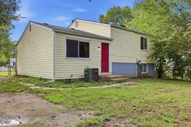 3313 Robin Hill Court E, Columbus, OH 43223