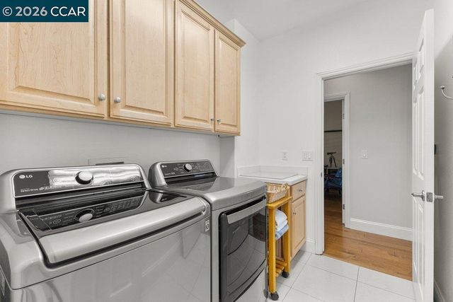 11183 Brittany Ln, Dublin, CA 94568