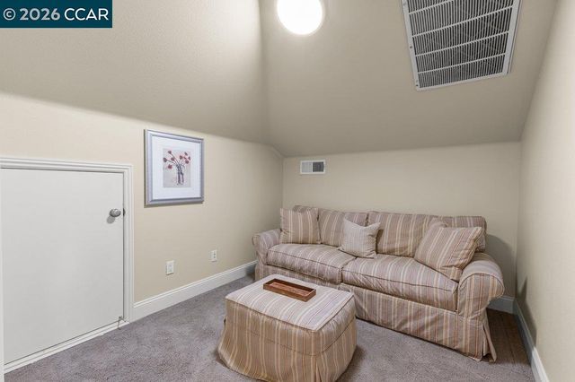 11183 Brittany Ln, Dublin, CA 94568