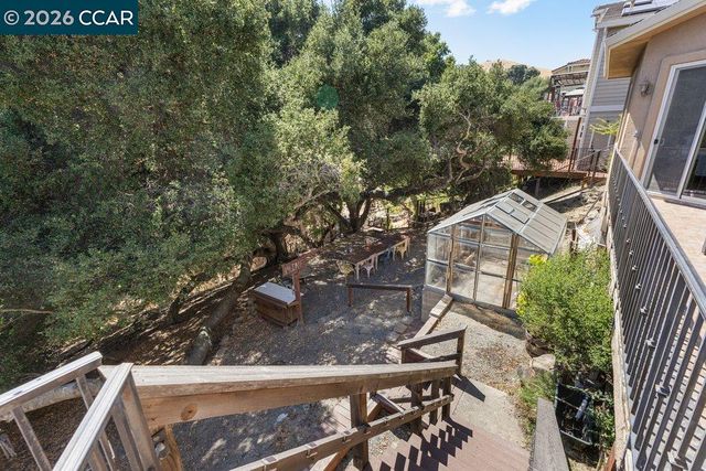 11183 Brittany Ln, Dublin, CA 94568