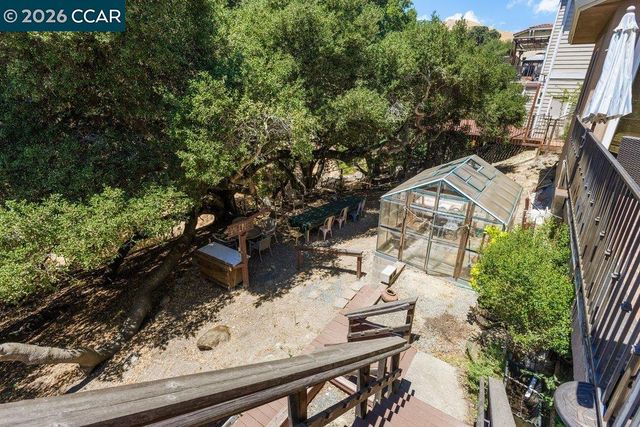 11183 Brittany Ln, Dublin, CA 94568