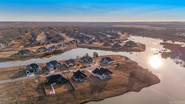 1015 Black Bass Court, Jacksonville, AR 72076