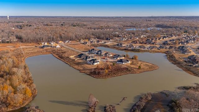 1015 Black Bass Court, Jacksonville, AR 72076