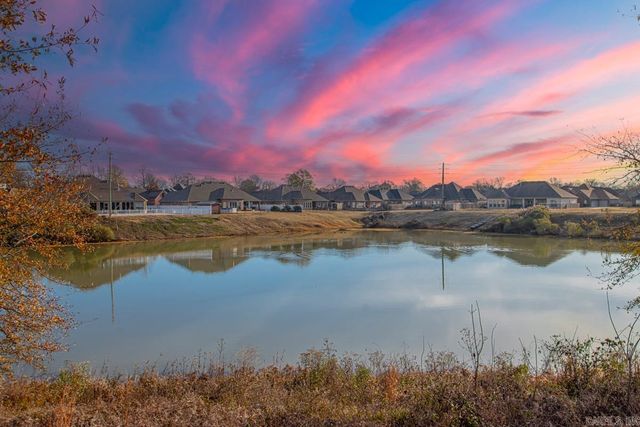 1015 Black Bass Court, Jacksonville, AR 72076