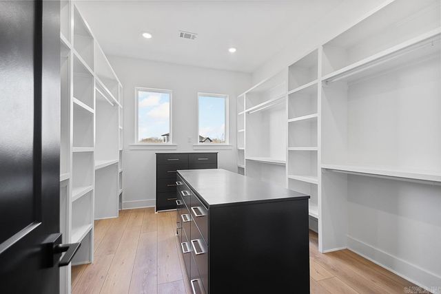 1015 Black Bass Court, Jacksonville, AR 72076