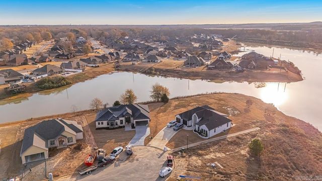 1015 Black Bass Court, Jacksonville, AR 72076