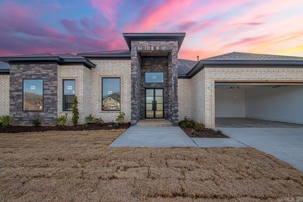 1015 Black Bass Court, Jacksonville, AR 72076