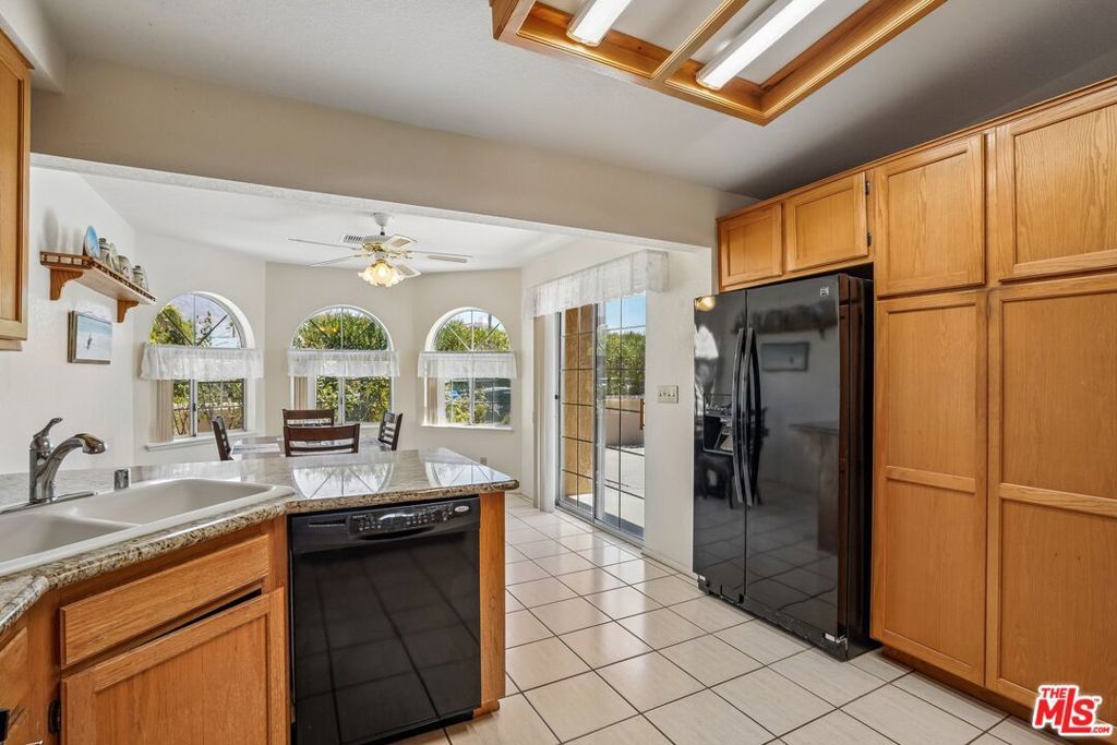 Image 14 of property listing at 9711 Brookline Avenue, Desert Hot Springs, CA 92240