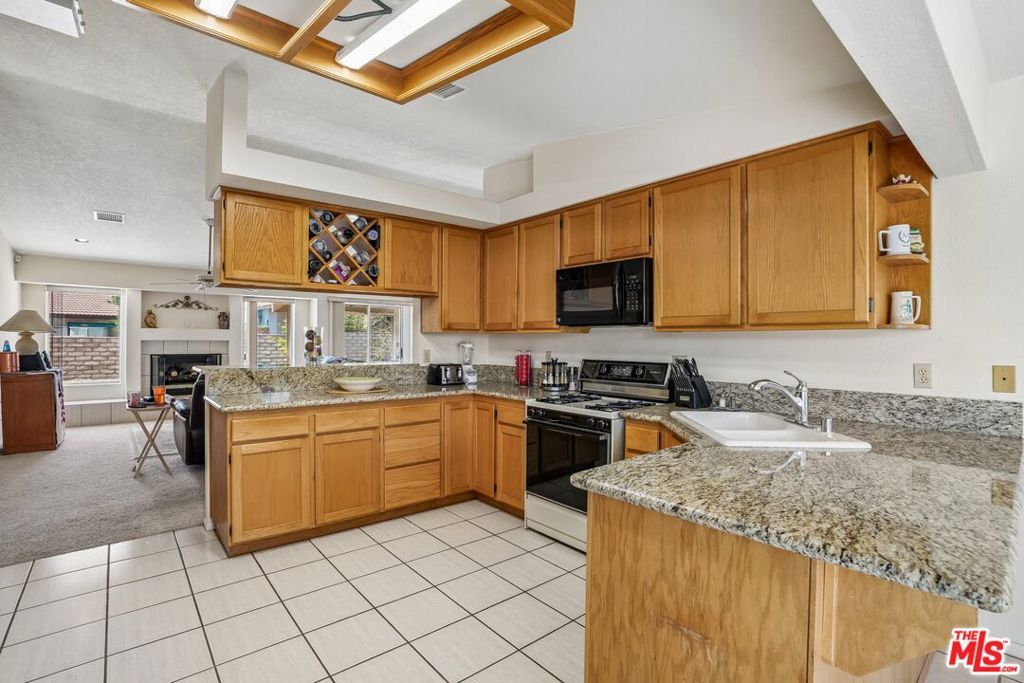 Image 15 of property listing at 9711 Brookline Avenue, Desert Hot Springs, CA 92240
