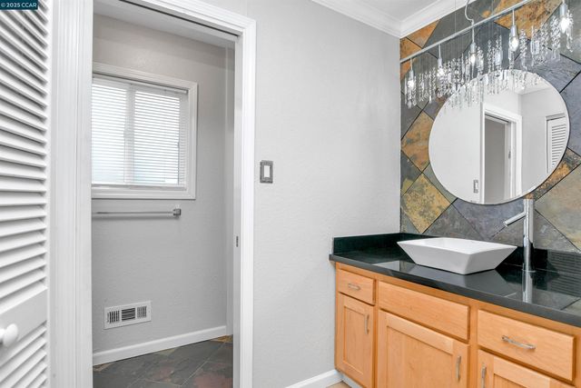 1449 Ventura Dr, Pittsburg, CA 94565