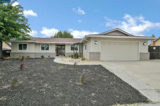 1449 Ventura Dr, Pittsburg, CA 94565