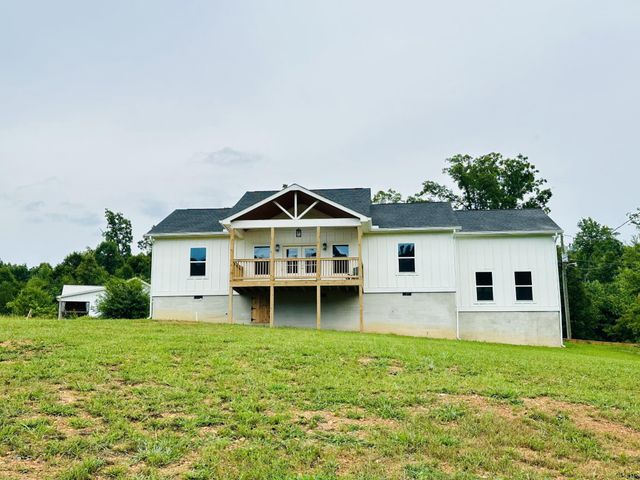 133 N Knobby Road, Trenton, GA 30752