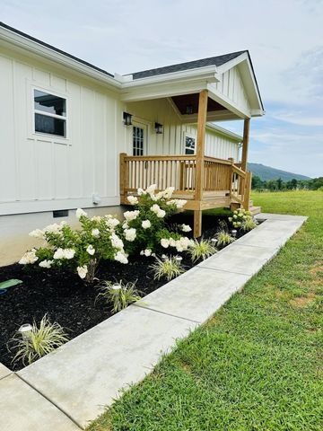 133 N Knobby Road, Trenton, GA 30752