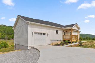 133 N Knobby Road, Trenton, GA 30752