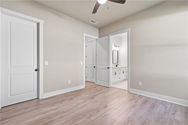 953 Roundtop Road, Ellijay, GA 30540
