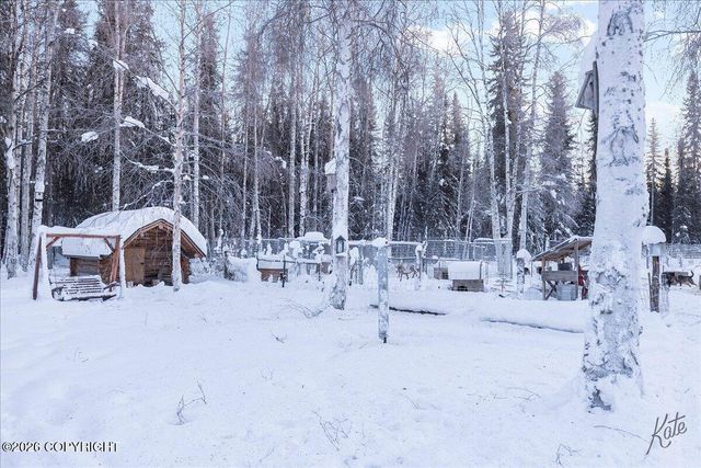 6897 No Name Lane, Fairbanks, AK 99712