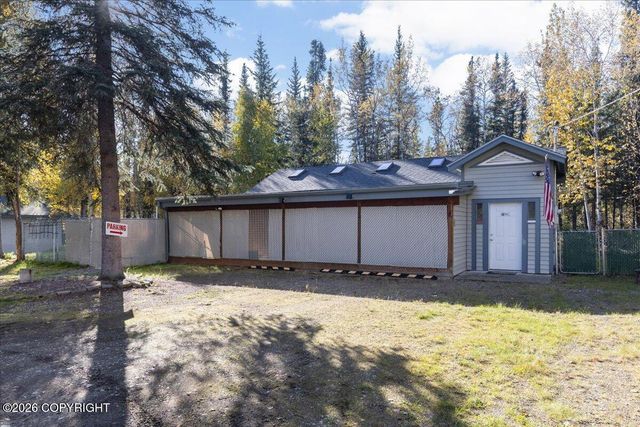 6897 No Name Lane, Fairbanks, AK 99712