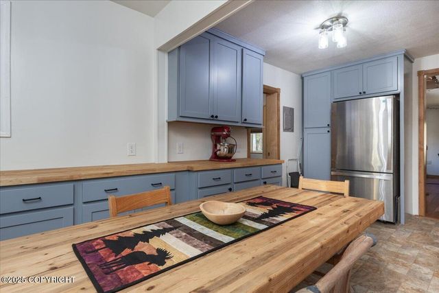 6897 No Name Lane, Fairbanks, AK 99712