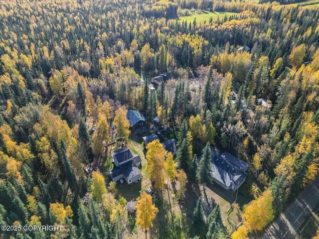 6897 No Name Lane, Fairbanks, AK 99712