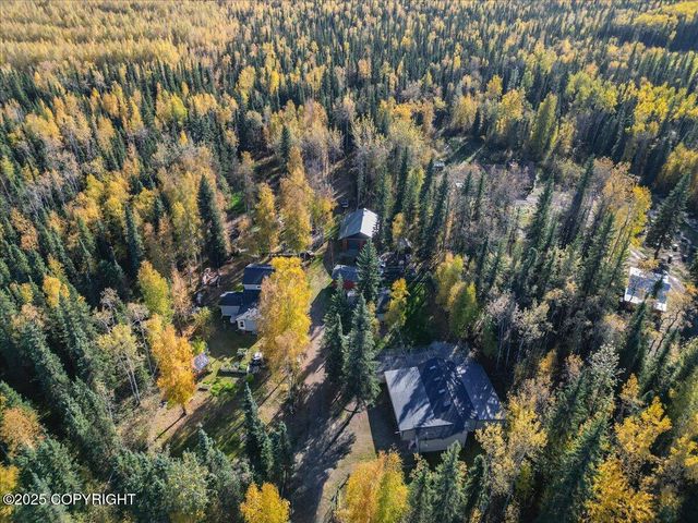 6897 No Name Lane, Fairbanks, AK 99712
