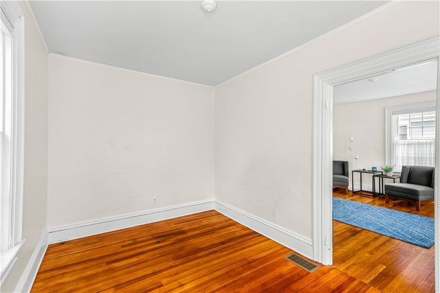 75 Greenwood Avenue, East Providence, RI 02916