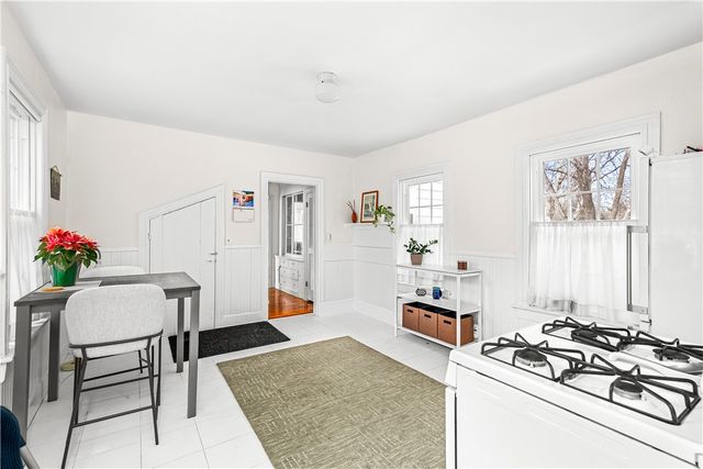 75 Greenwood Avenue, East Providence, RI 02916