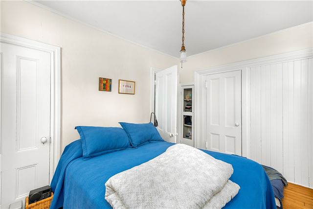 75 Greenwood Avenue, East Providence, RI 02916