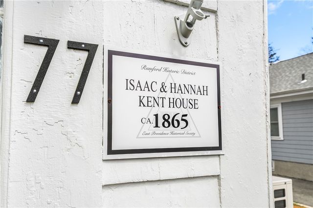 75 Greenwood Avenue, East Providence, RI 02916