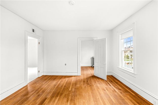 75 Greenwood Avenue, East Providence, RI 02916