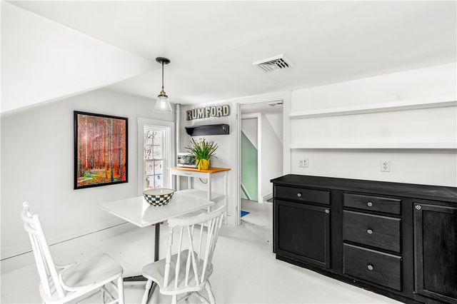 75 Greenwood Avenue, East Providence, RI 02916