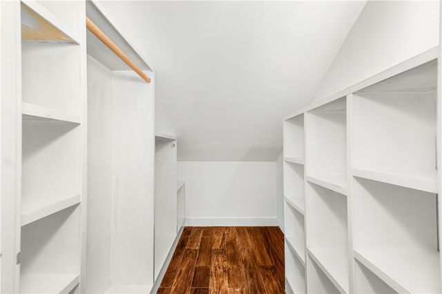 75 Greenwood Avenue, East Providence, RI 02916