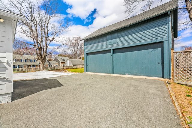 75 Greenwood Avenue, East Providence, RI 02916