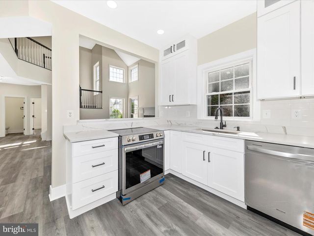 2621 BEAR DEN RD, Frederick, MD 21701