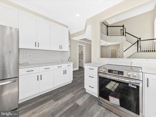 2621 BEAR DEN RD, Frederick, MD 21701