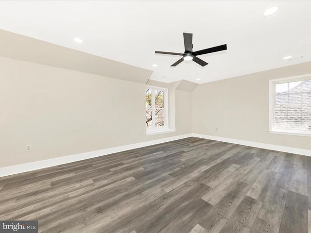 2621 BEAR DEN RD, Frederick, MD 21701