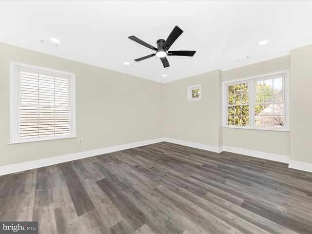 2621 BEAR DEN RD, Frederick, MD 21701
