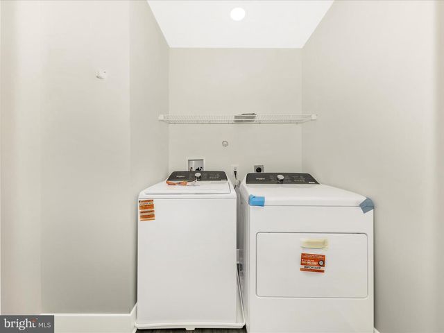 2621 BEAR DEN RD, Frederick, MD 21701