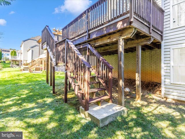2621 BEAR DEN RD, Frederick, MD 21701