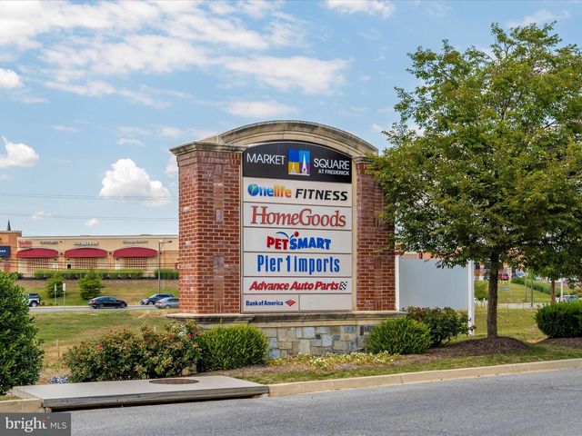 2621 BEAR DEN RD, Frederick, MD 21701