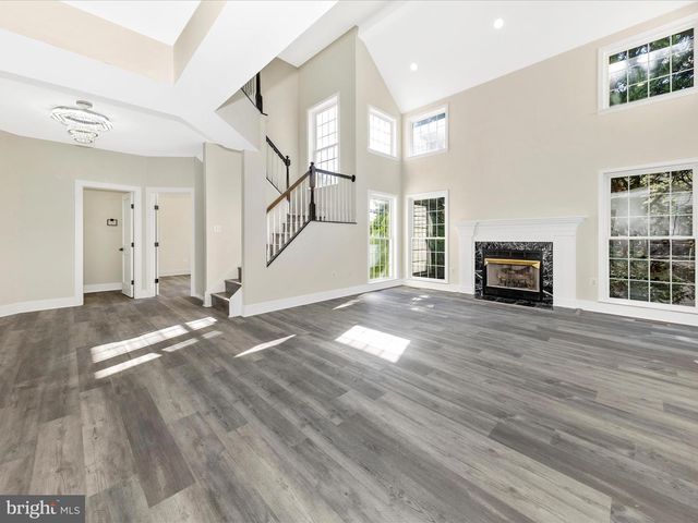 2621 BEAR DEN RD, Frederick, MD 21701