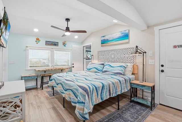 118 92ND AVENUE, Treasure Island, FL 33706