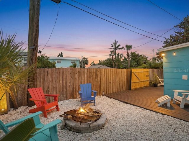 118 92ND AVENUE, Treasure Island, FL 33706