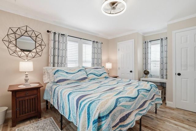 118 92ND AVENUE, Treasure Island, FL 33706