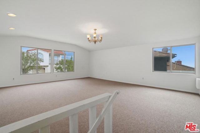 7132 Macapa Drive, Los Angeles, CA 90068