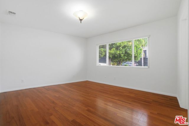 7132 Macapa Drive, Los Angeles, CA 90068