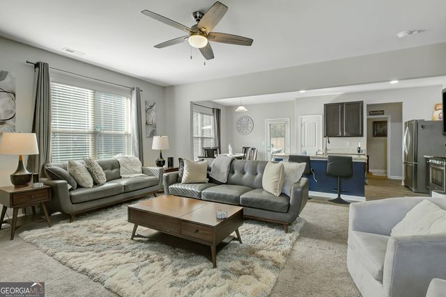 4342 Calidge Drive, Fairburn, GA 30213