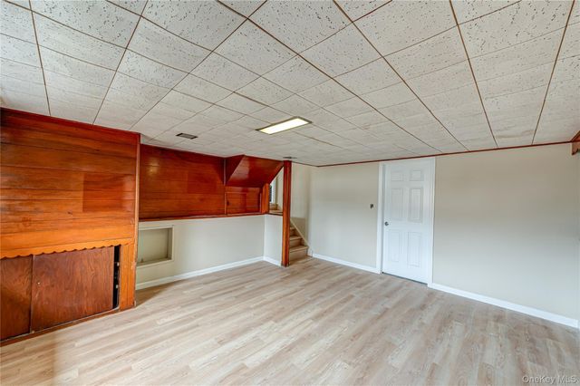 855 Pease Lane, West Islip, NY 11795